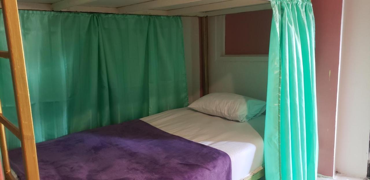 Lucky Dorm Hostel เกาะพีพี ภายนอก รูปภาพ