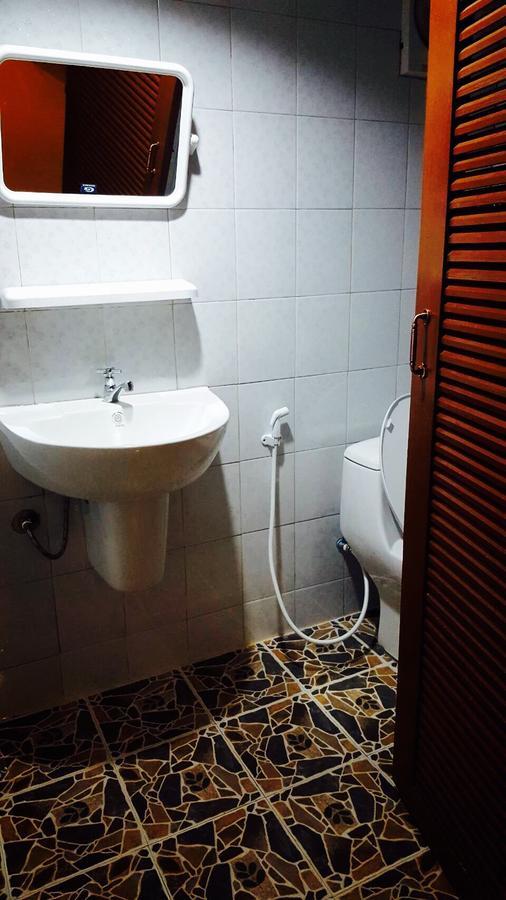 Lucky Dorm Hostel เกาะพีพี ภายนอก รูปภาพ